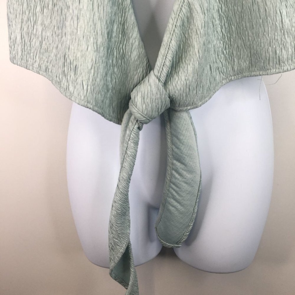Nasty Gal Collection Small Mint color Plisse Tie Front Top Size 14 - Picture 3 of 11